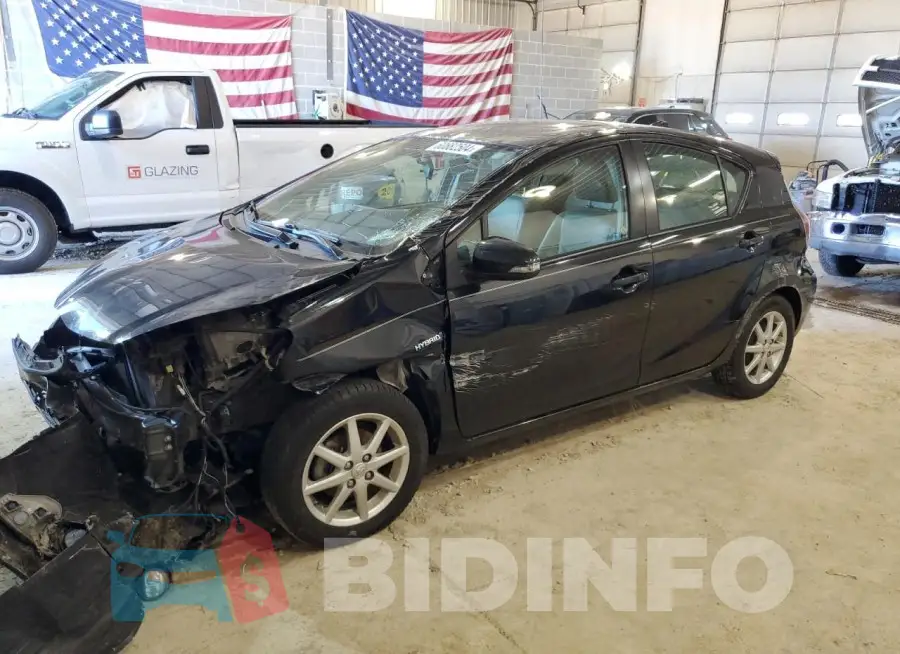 JTDKDTB35F1114178 Photo# 1