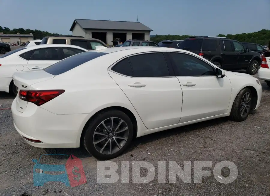 19UUB3F57GA004567 Photo# 3