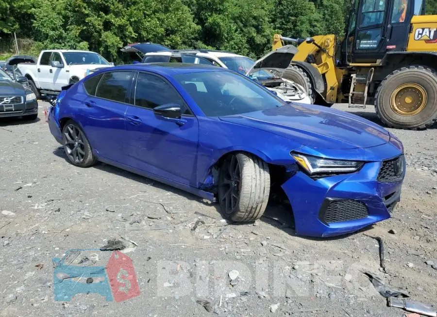 19UUB7F96PA004148 Photo# 4