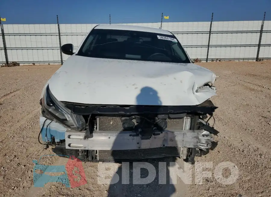1N4BL4CV8LC230974 Photo# 5