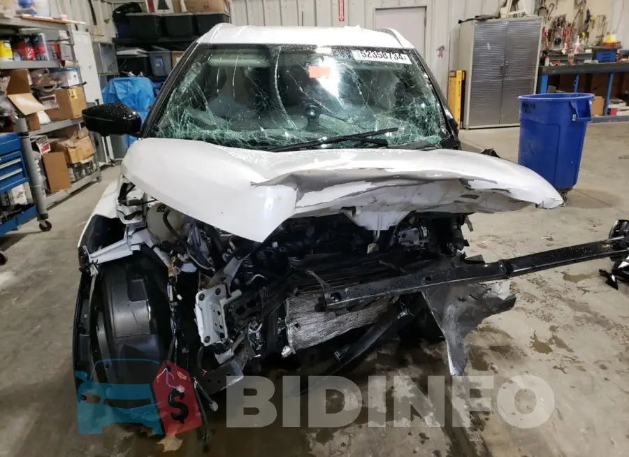 3N1CP5CU5JL517600 Photo# 5