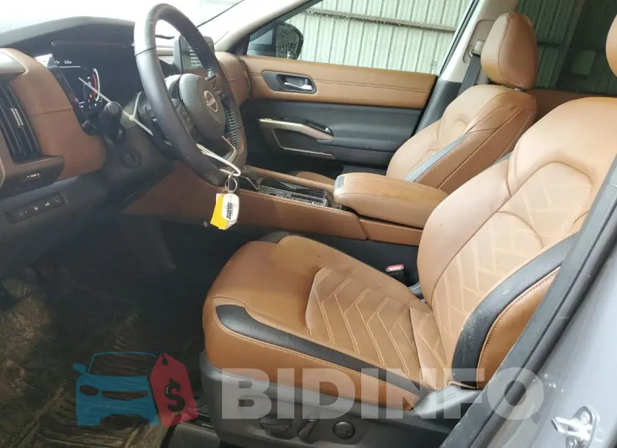 5N1DR3DHXPC212076 Photo# 7
