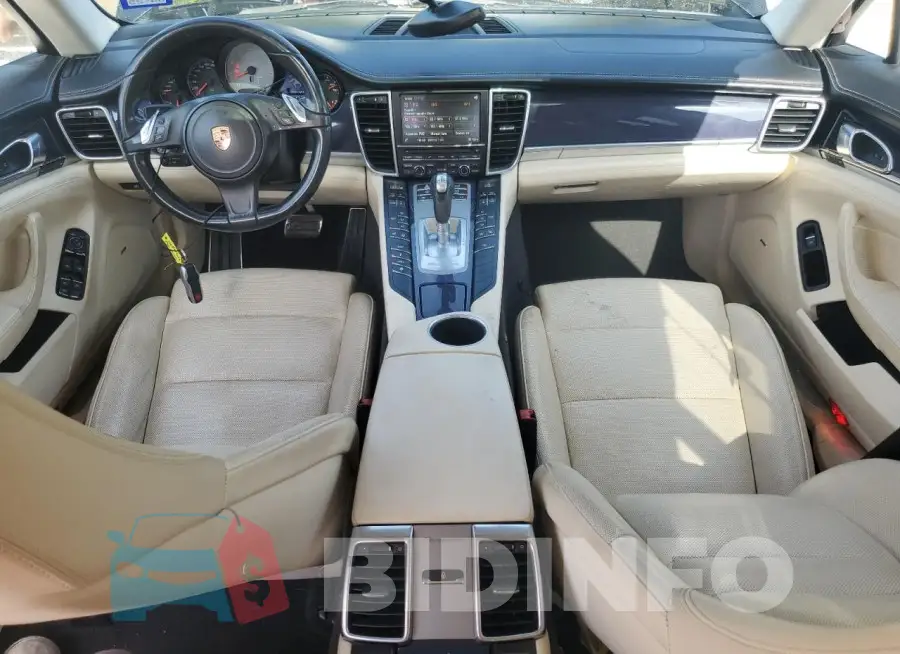 WP0AB2A76GL050867 Photo# 8