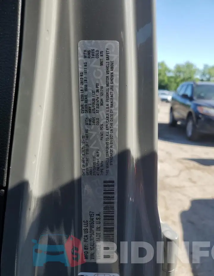 1C4JJXP60PW604157 Photo# 12