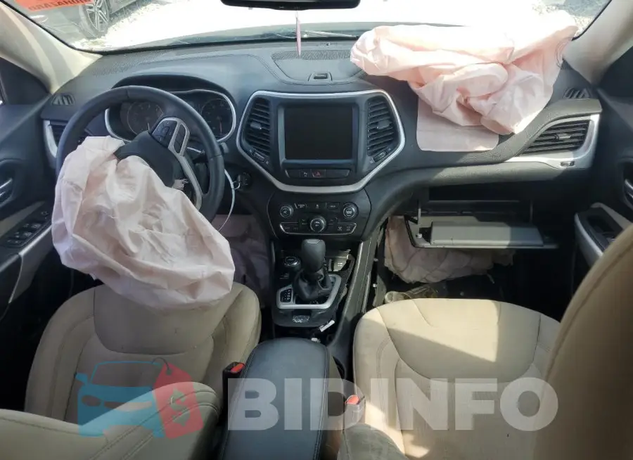 1C4PJMCB2HW656483 Photo# 8