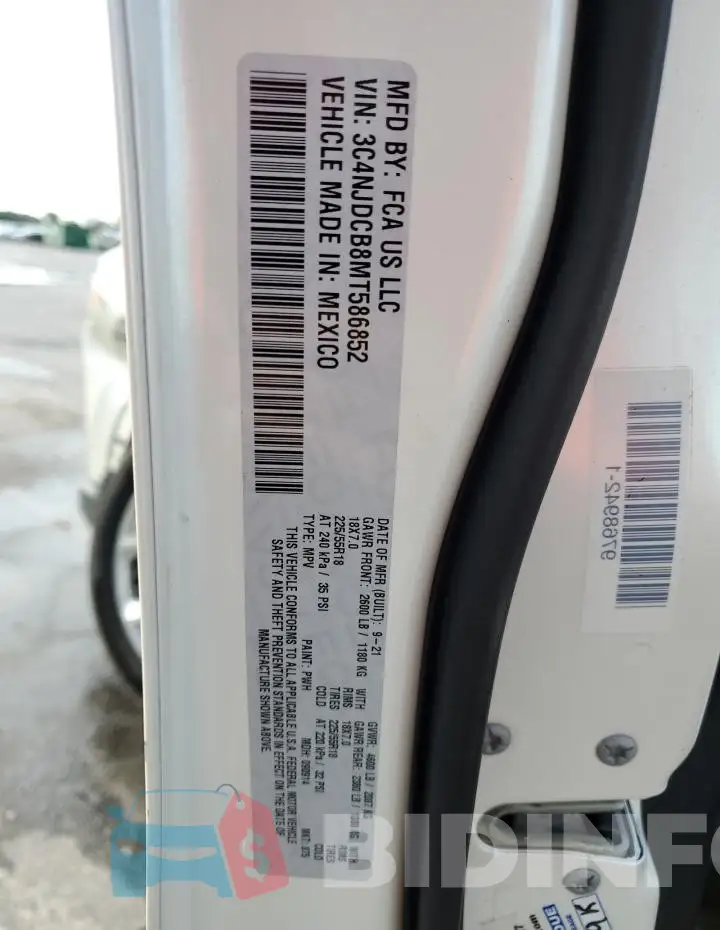 3C4NJDCB8MT586852 Photo# 14