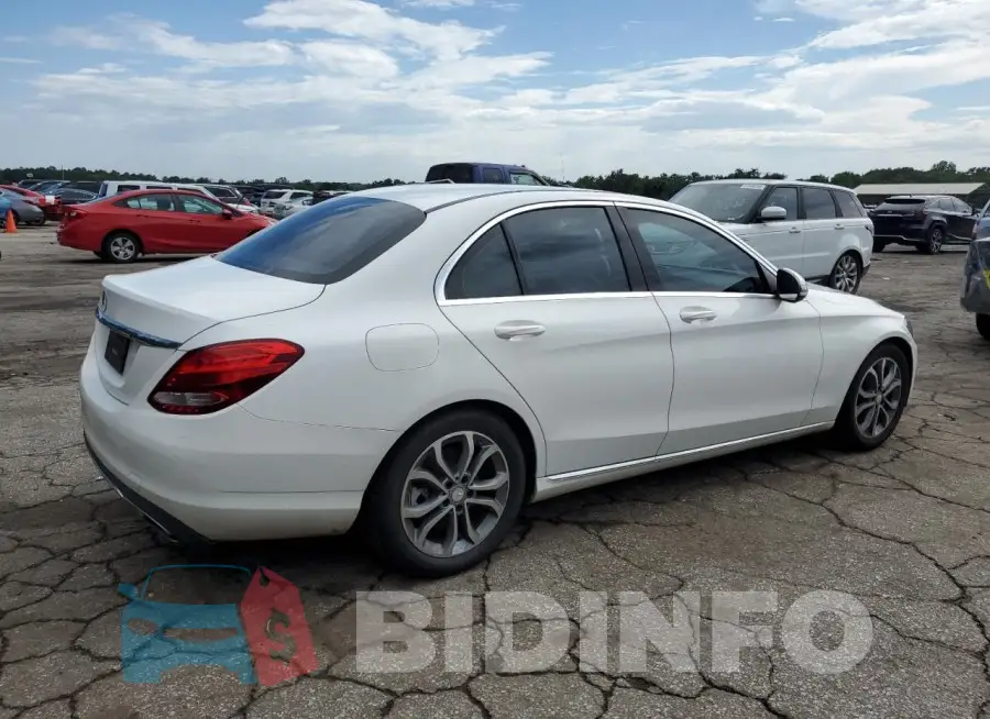 55SWF4JB6GU160636 Photo# 3