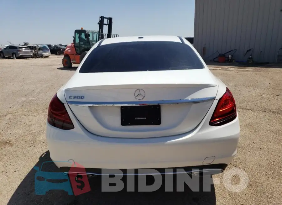 55SWF8DB2KU288593 Photo# 6