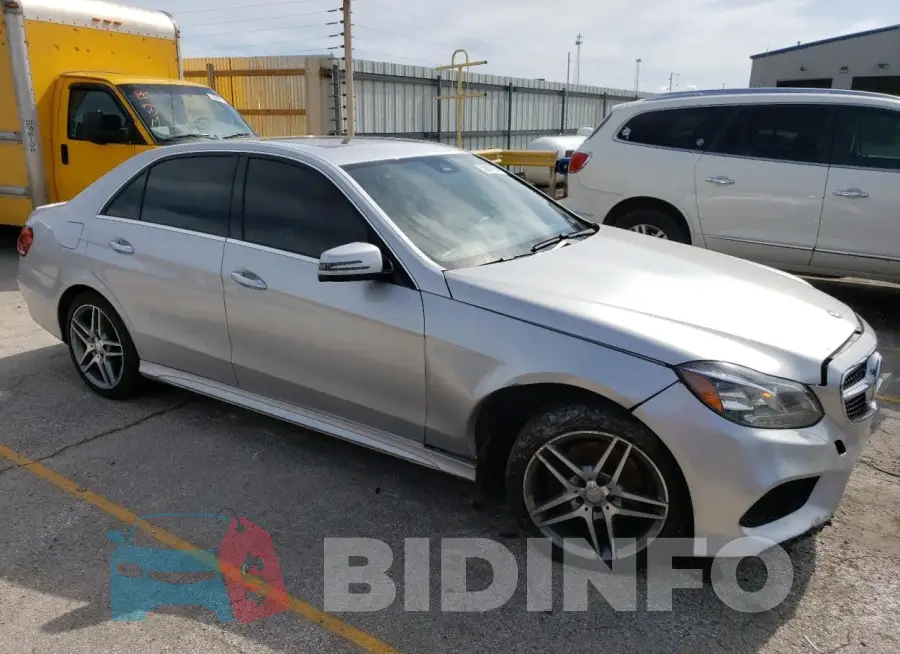 WDDHF8JB9GB259817 Photo# 4