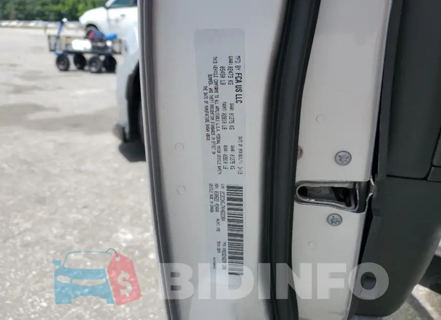 2C3CDXGJ7KH622364 Photo# 12