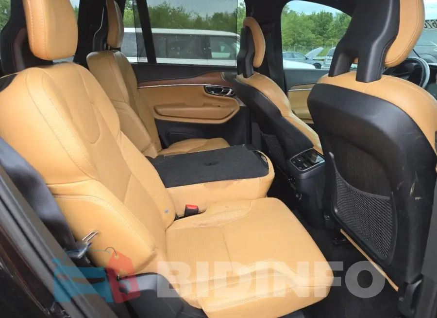 YV4A22PN7G1004852 Photo# 11