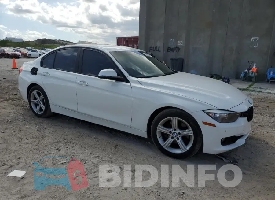 WBA3A5G52FNS87326 Photo# 4