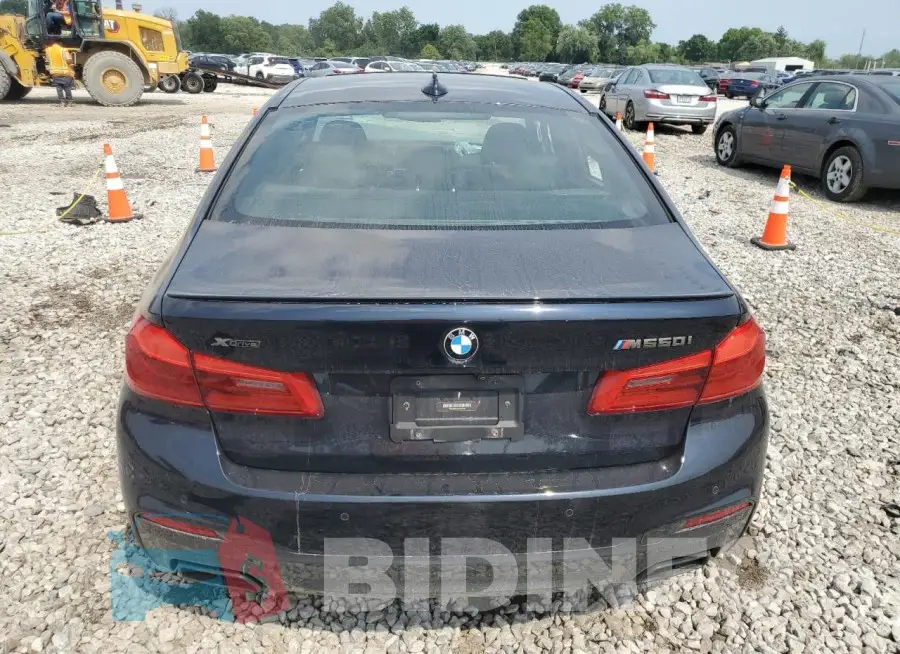 WBAJB9C58JB049637 Photo# 6