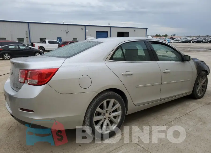 1G11D5SL6FF267641 Photo# 3