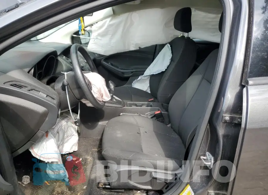 1FADP3E23GL400836 Photo# 7