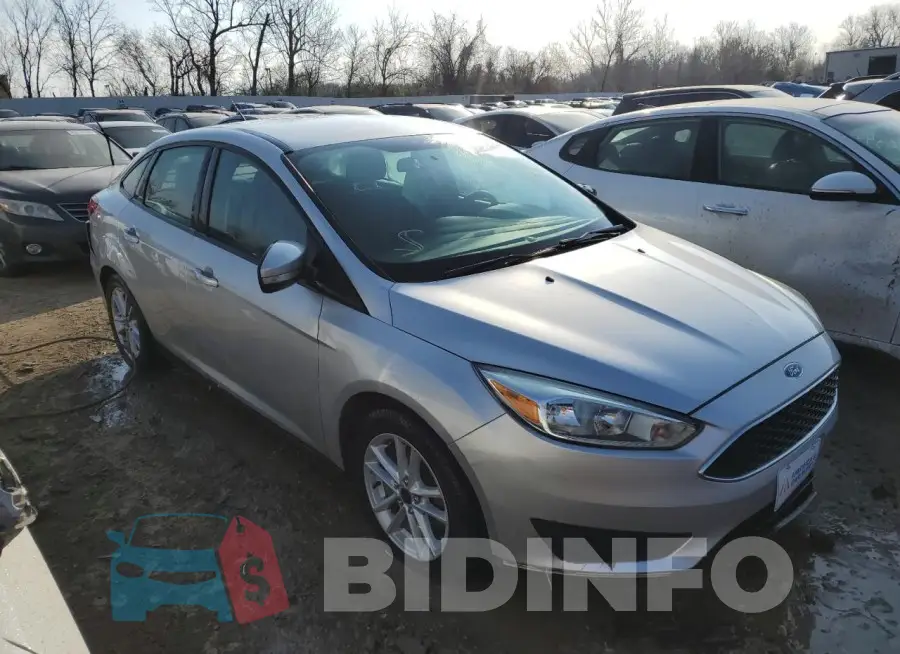 1FADP3F22FL311045 Photo# 4
