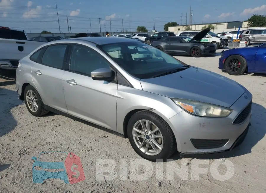 1FADP3F22GL293454 Photo# 4