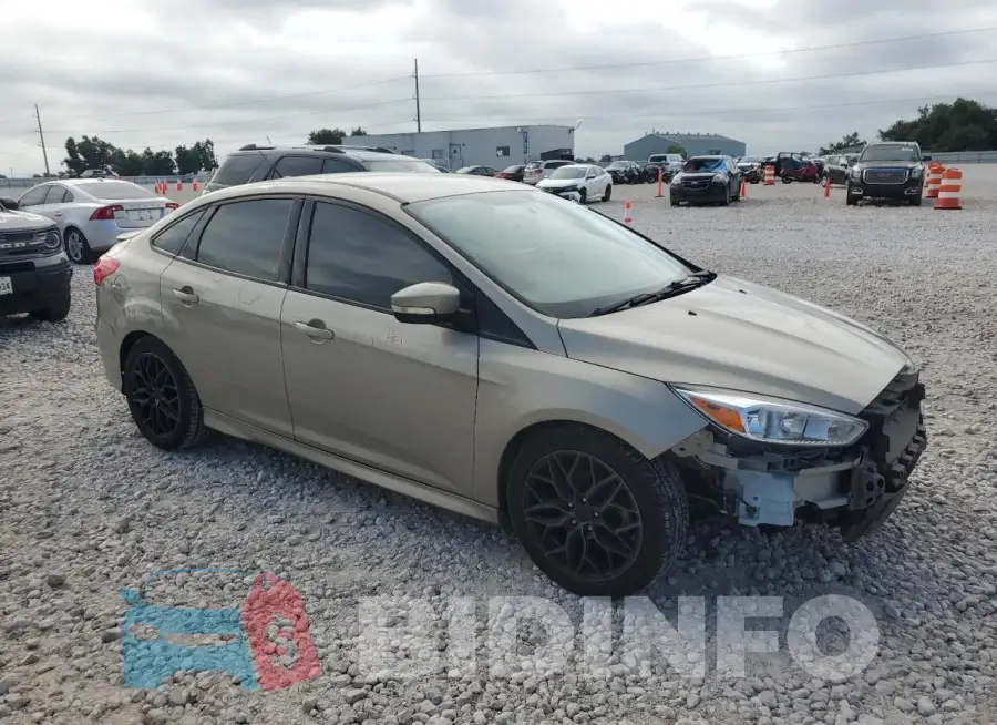 1FADP3F26GL229904 Photo# 4
