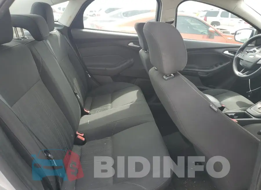 1FADP3F2XGL350077 Photo# 10