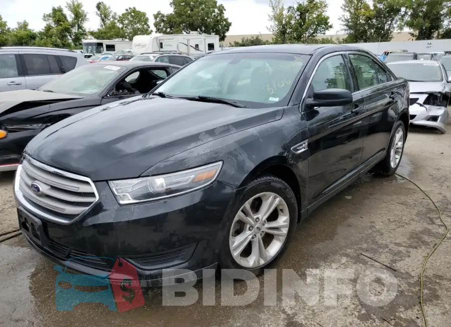 1FAHP2D80FG172870 Photo# 1