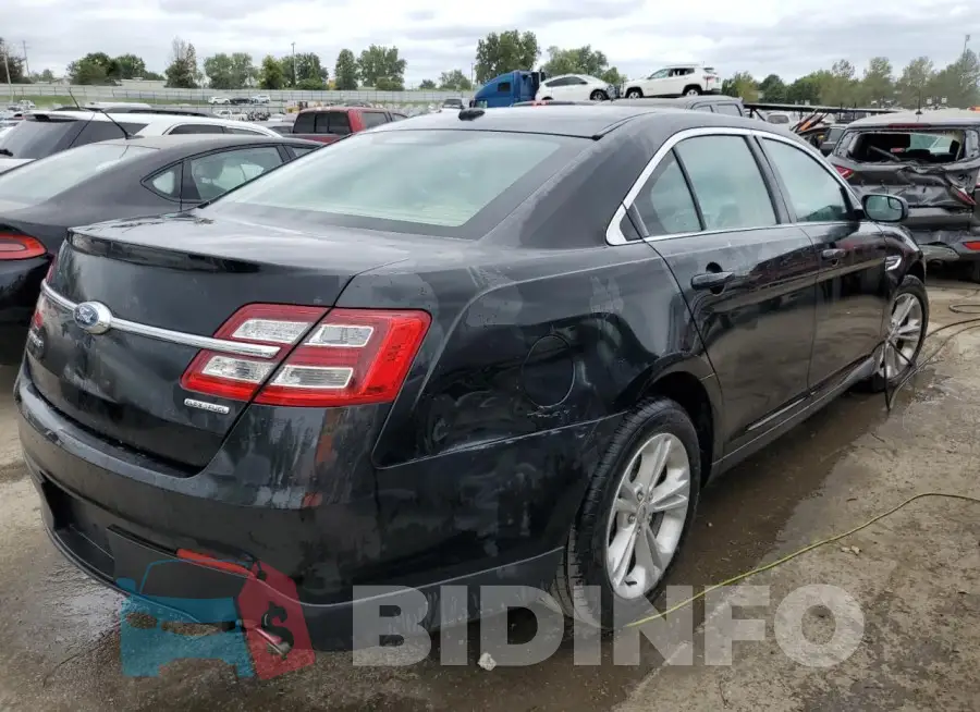 1FAHP2D80FG172870 Photo# 3