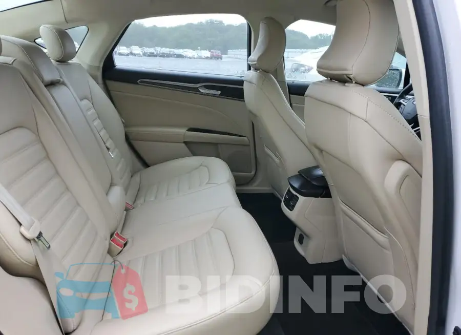 3FA6P0HD2GR190350 Photo# 10