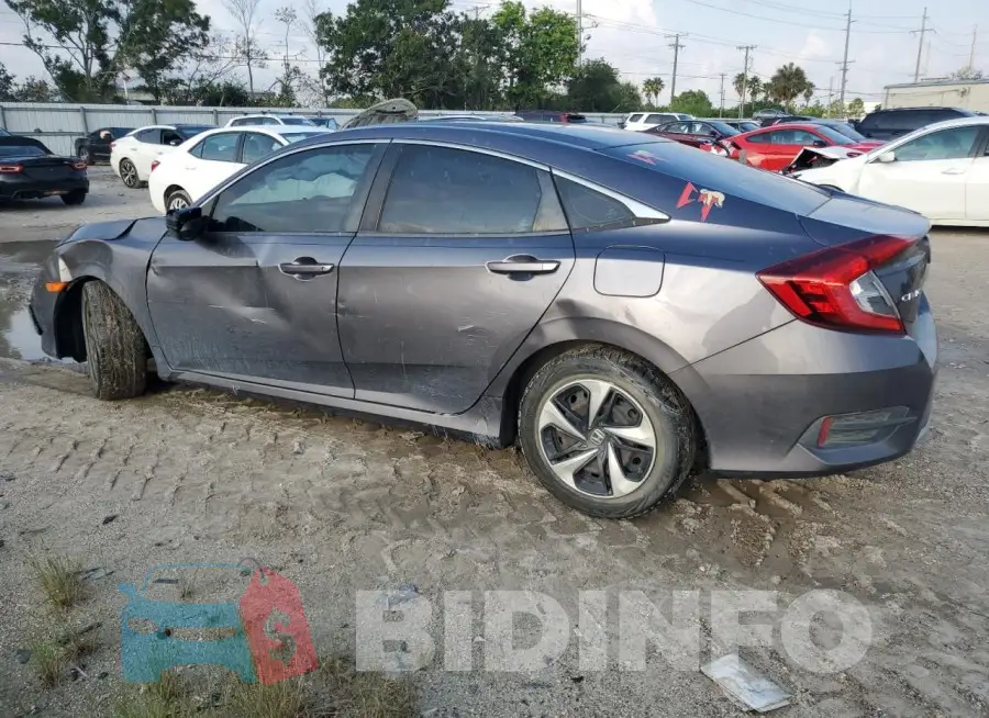 19XFC2F68KE000444 Photo# 2