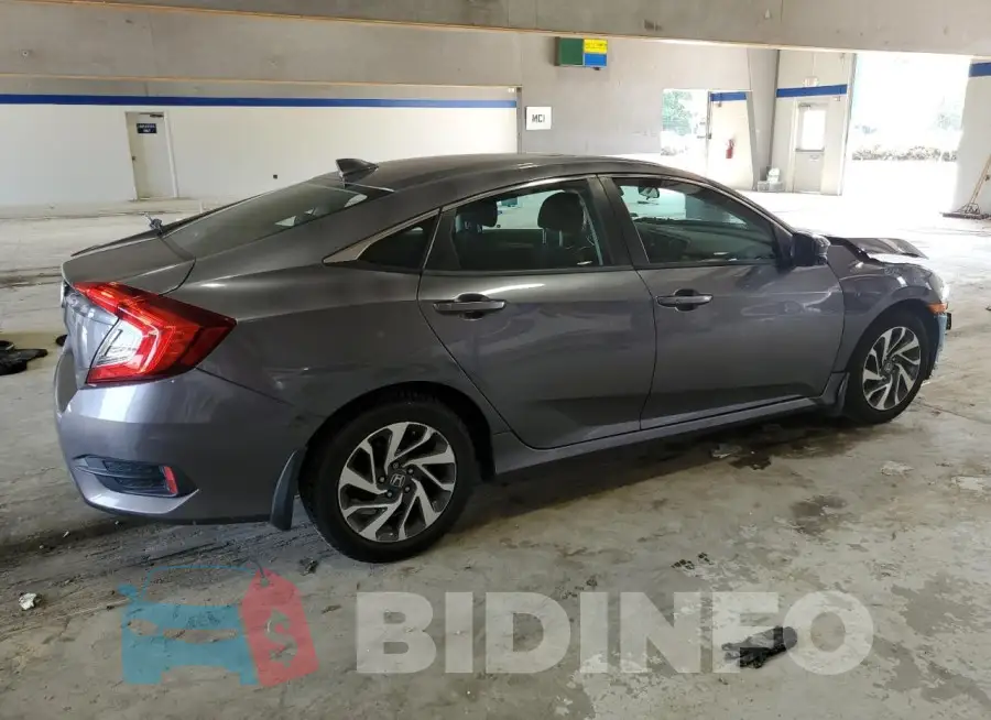 19XFC2F71HE004935 Photo# 3