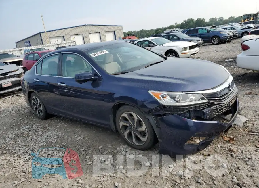 1HGCR2F71GA245821 Photo# 4