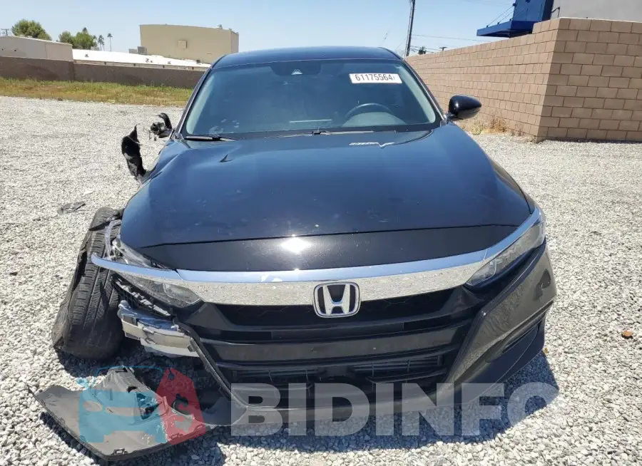 1HGCV1F52KA128388 Photo# 5