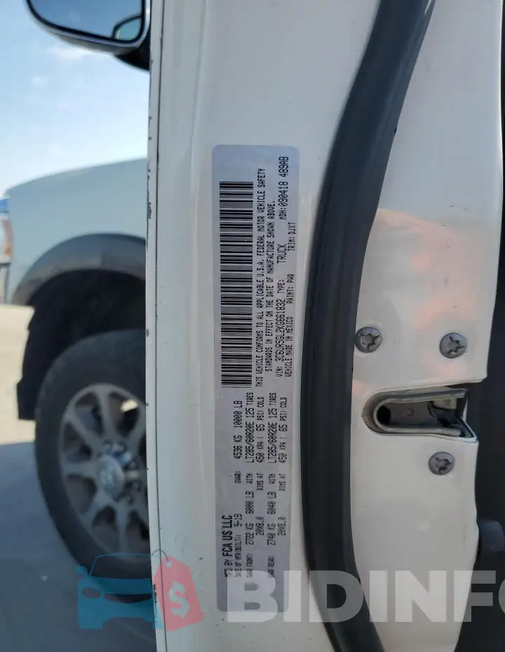 3C6UR5GL2KG661832 Photo# 13