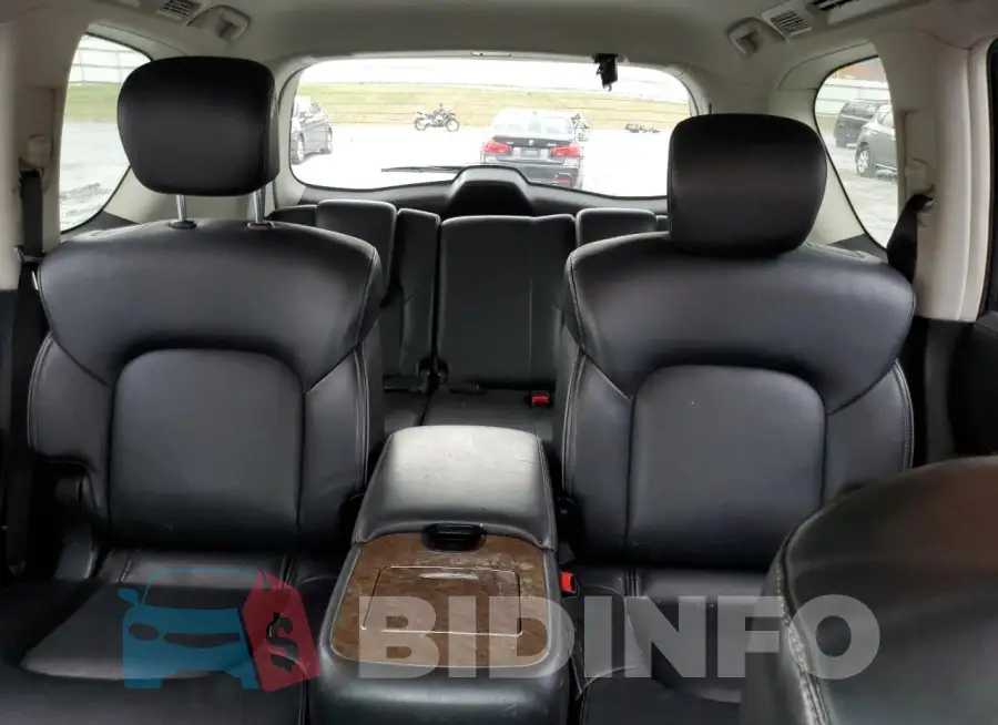 JN8AZ2NE2F9083191 Photo# 10