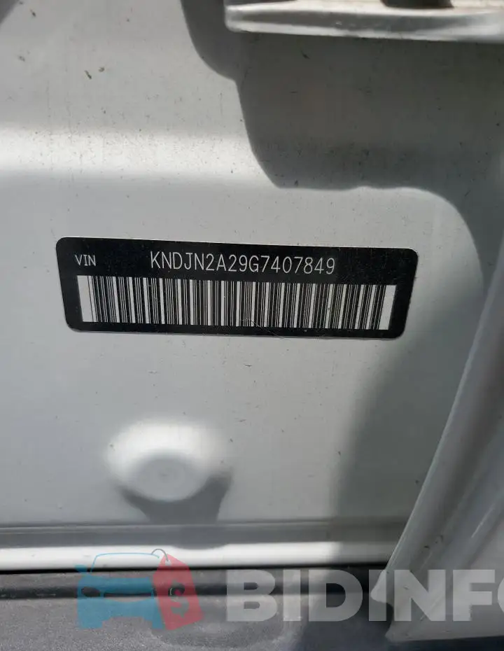 KNDJN2A29G7407849 Photo# 12