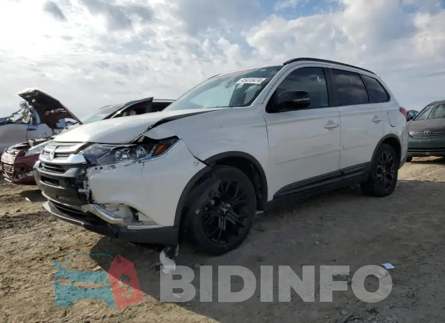 JA4AD3A34JZ018544 Photo# 1