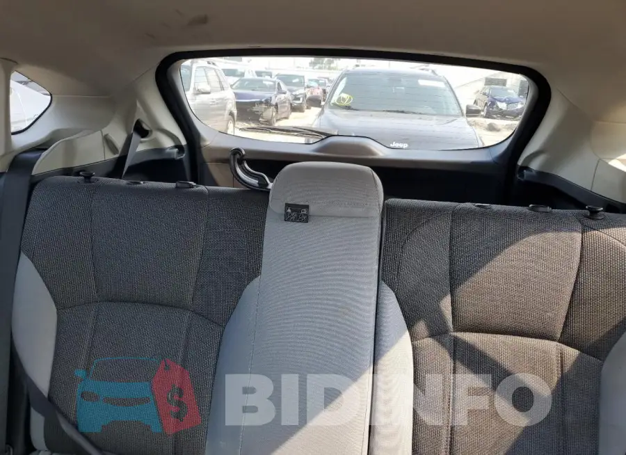 JF2GTAACXJH211618 Photo# 10