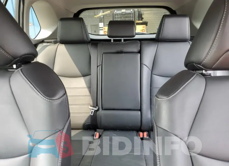 2T3R1RFV5MC250459 Photo# 10