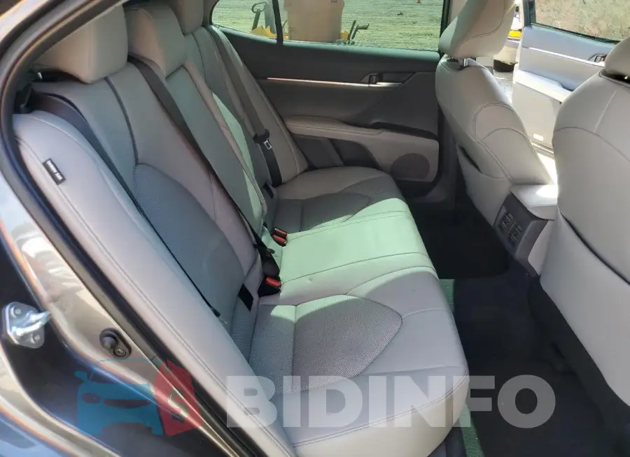 4T1F11AK9RU892019 Photo# 10