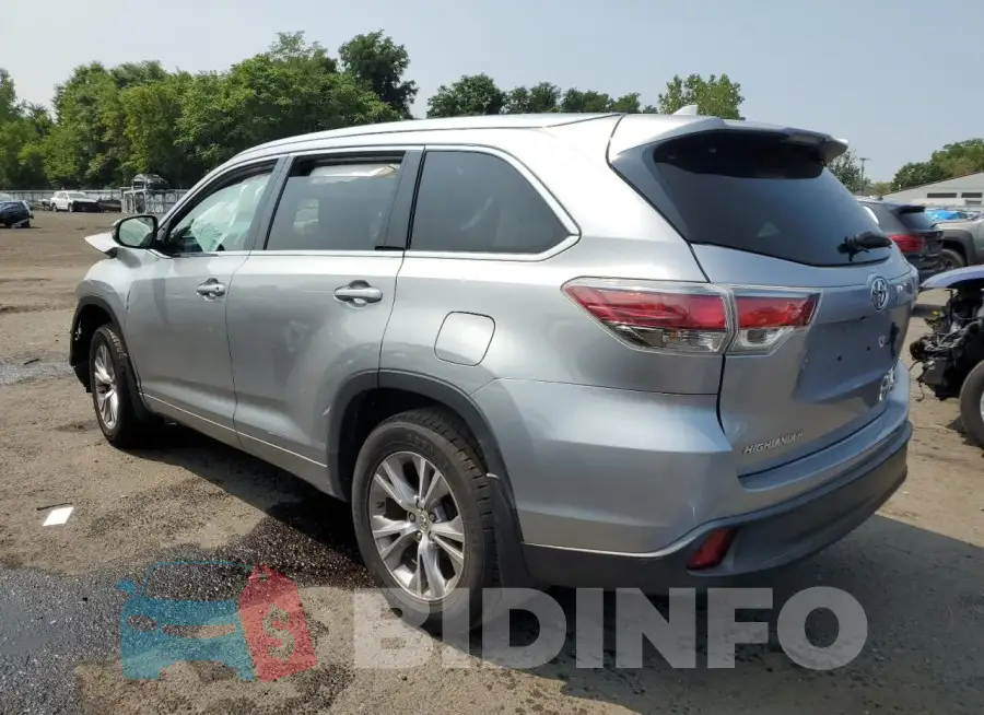5TDJKRFH8FS132672 Photo# 2
