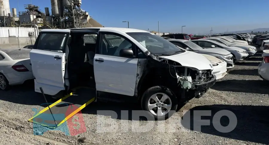 5TDZK3DC2GS693846 Photo# 13