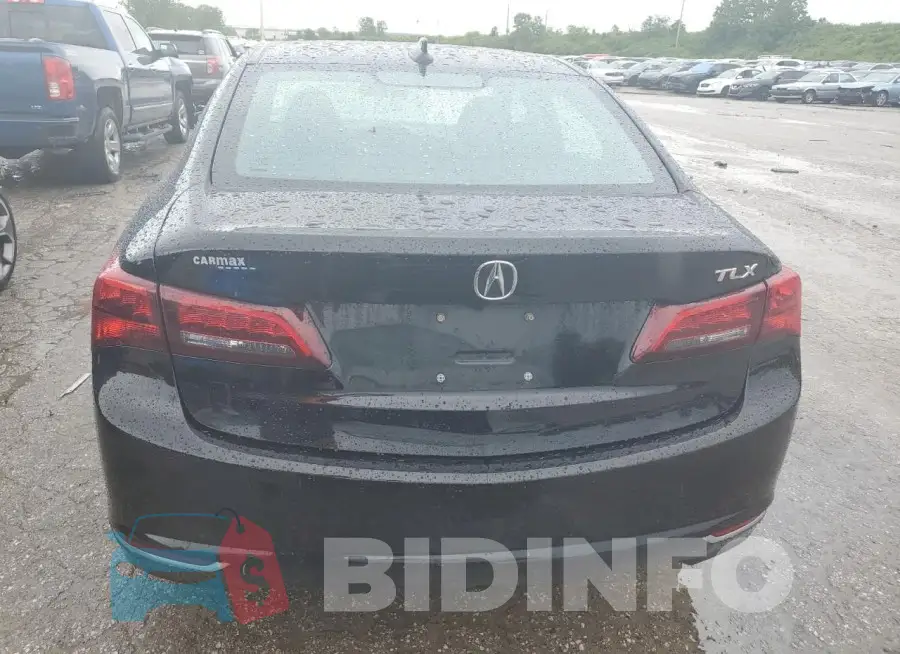 19UUB2F36FA005216 Photo# 6