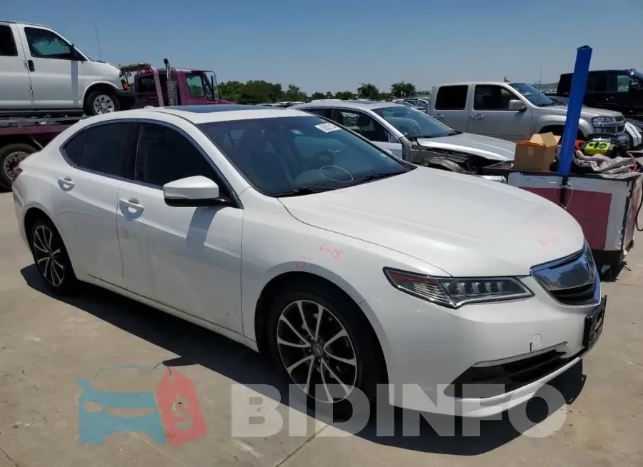 19UUB2F58FA024741 Photo# 4
