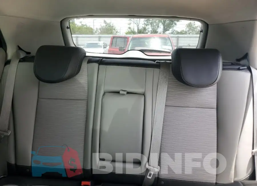 KL4CJASB4FB133219 Photo# 10