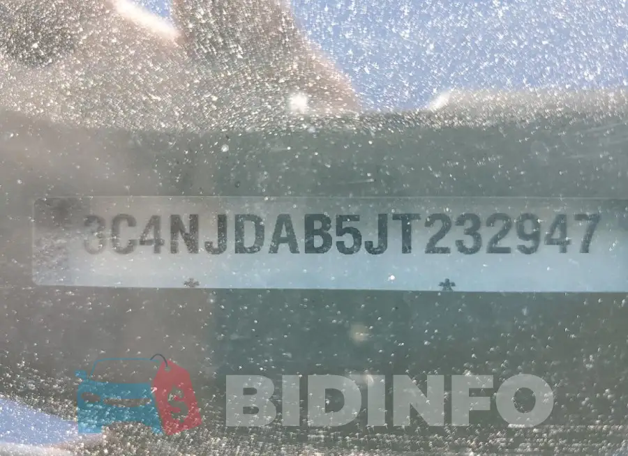 3C4NJDAB5JT232947 Photo# 14