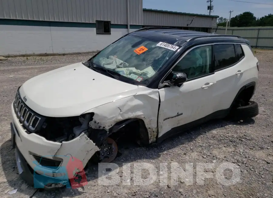 3C4NJDCB9LT138067 Photo# 1