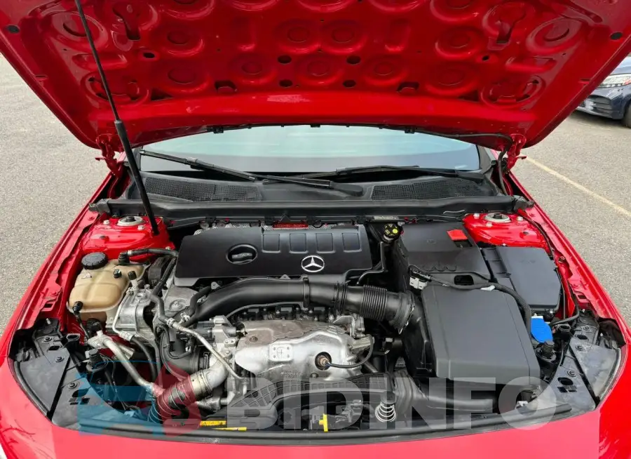 WDD3G4EB3KW023207 Photo# 8