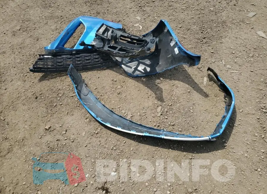 2C3CDXCT9FH743894 Photo# 12