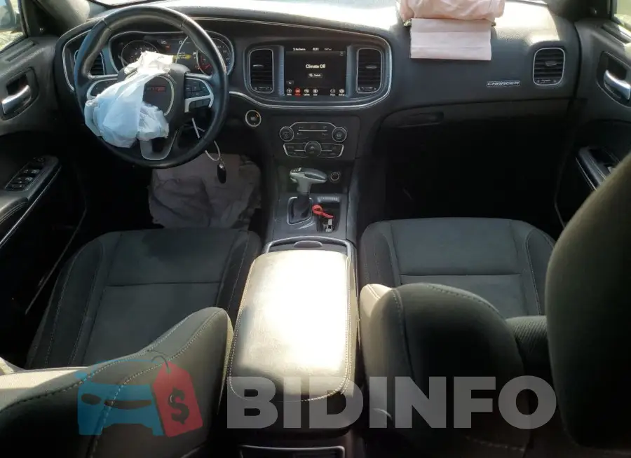 2C3CDXHG7JH153441 Photo# 8