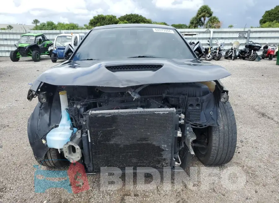 2C3CDXHG8KH690546 Photo# 5