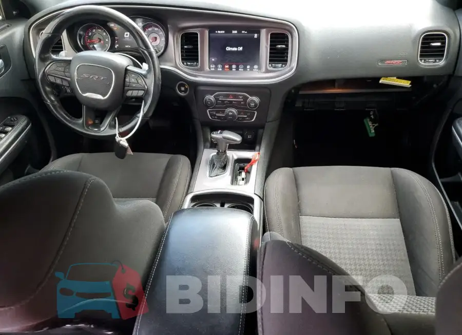 2C3CDXHG8KH690546 Photo# 8