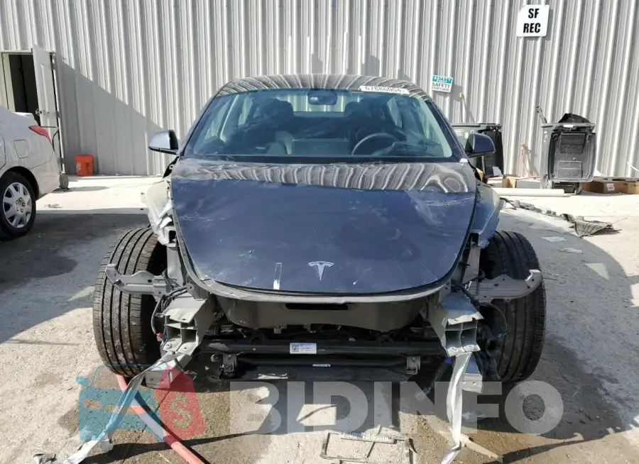 5YJ3E1EB6PF630082 Photo# 5